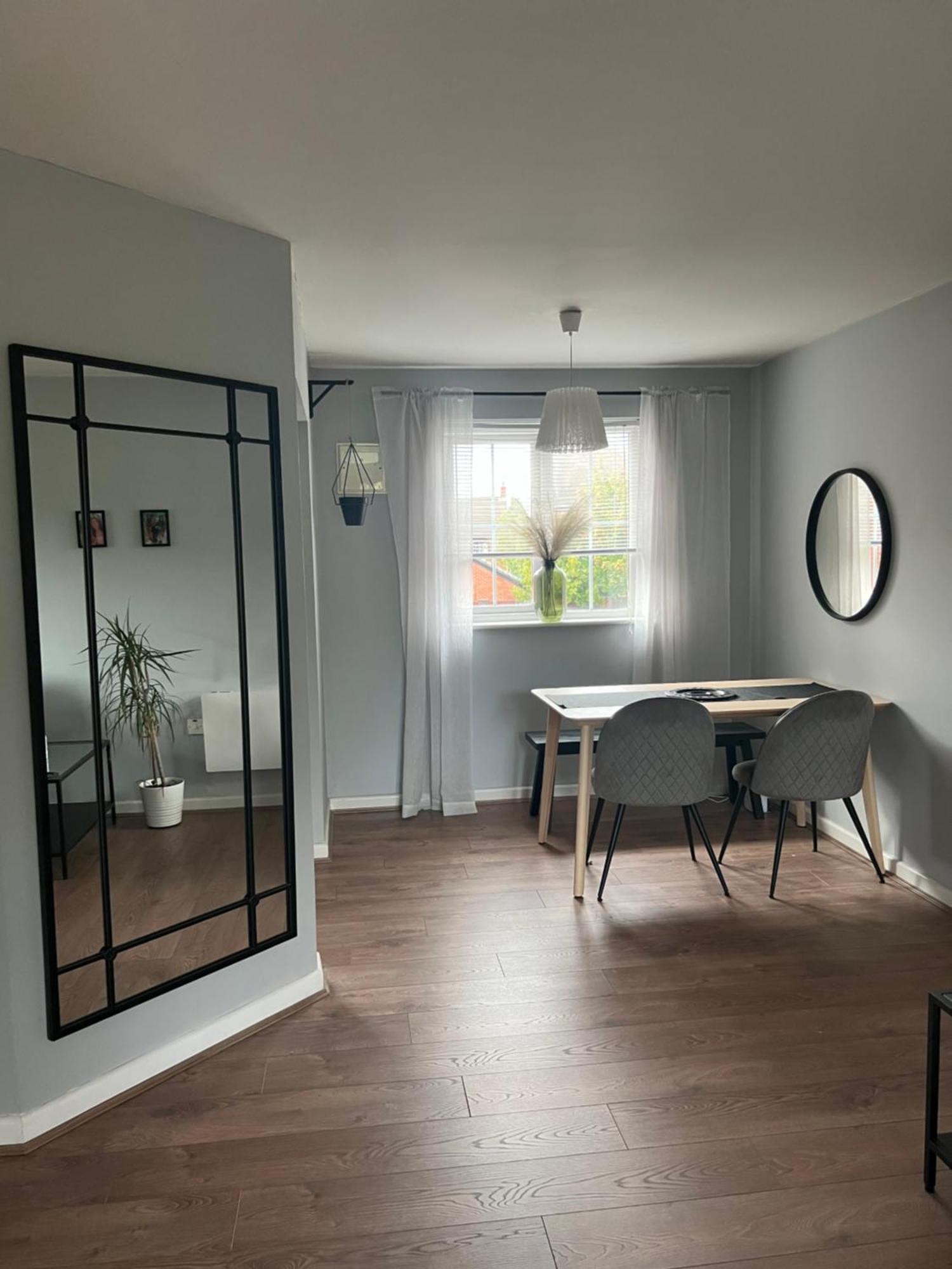 Warrington Apartment Great Sankey Exterior foto
